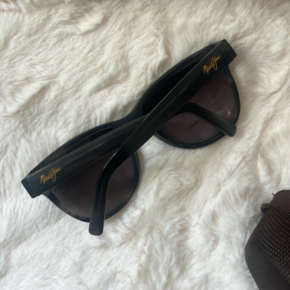 Maui Jim Ailana Polarized - Grey lens main image 7